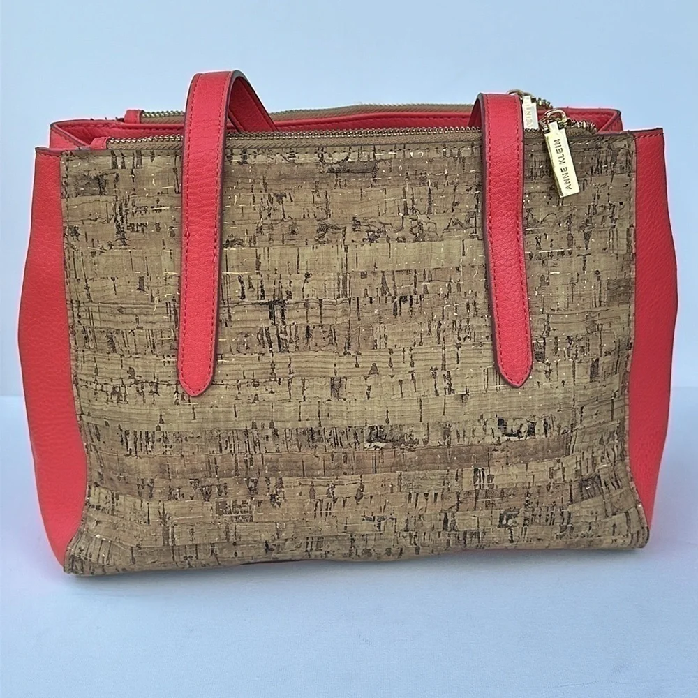 ANNE KLEIN RED FAUX LEATHER CORK METALLIC WOMENS SATCHEL HANDBAG BAG PURSE